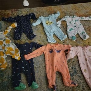 7 NewBorn onsies 2 way zipper( carters)